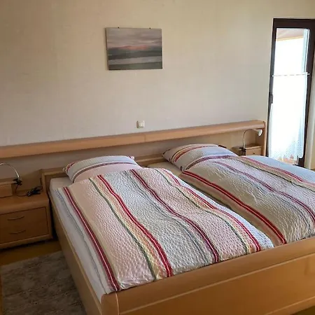 Apartment Fuer Bis Zu 4 Personen Schönstadt